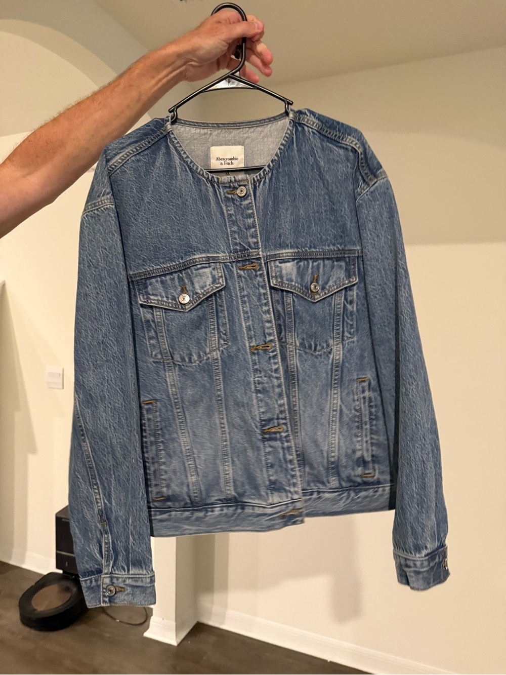 Abercrombie & Fitch Denim Jacket Womens XL Button Up Jean Collarless Medium Wash